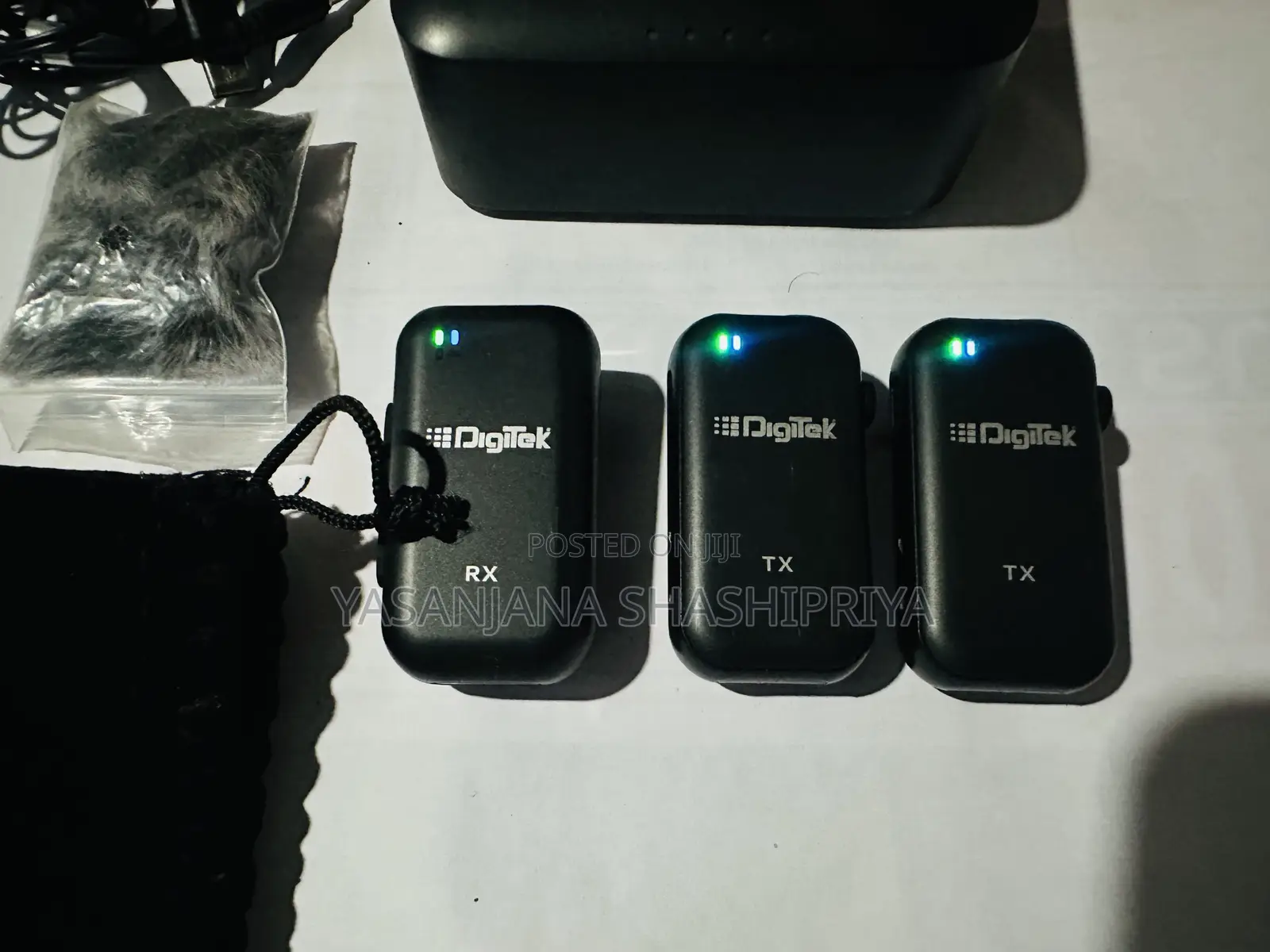 Digitek DWM-102 Professional Wireless Microphone System