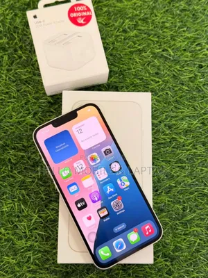 Apple iPhone 13 128 GB White