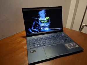 Laptop Asus Zenbook 14 UX434 16GB Intel Core Ultra 9 SSD 1T