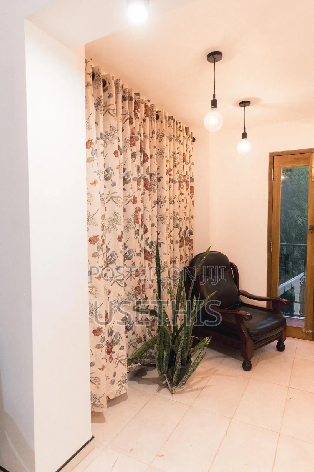 Furnished 3bdrm Apartment in Mavick Gardens, Anuradapura City for rent