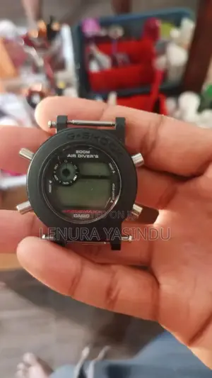 Casio G-Shock Dw-8200z-1t