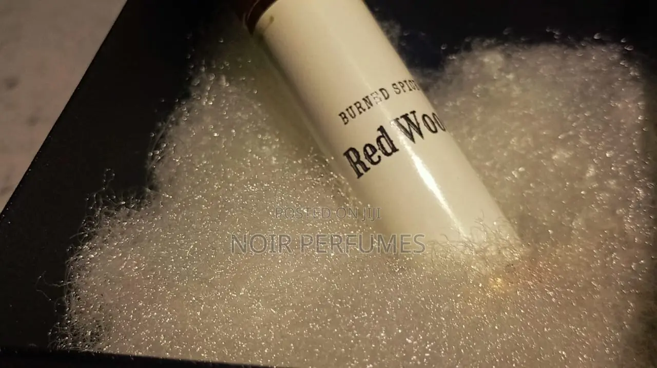 "Noiré - Red Wood" Luxury Perfume