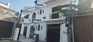 5bdrm House in Borella for sale