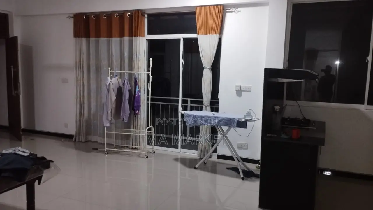 2bdrm Apartment in 2 Bedrooms, Pannipitiya for rent