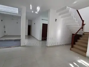 5bdrm House in Kottawa for rent