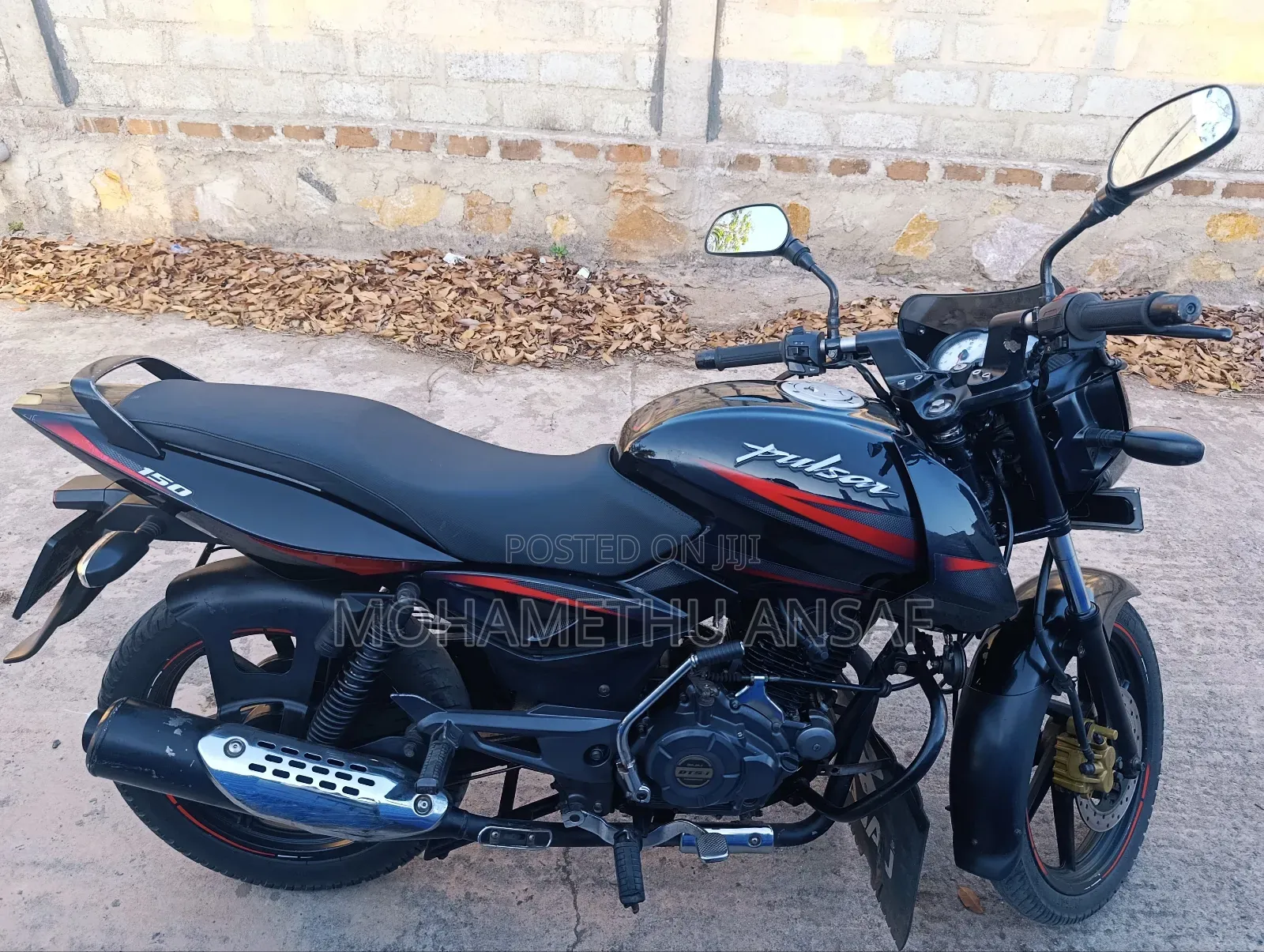 Bajaj Pulsar 150 2018 Red