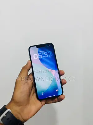 New Apple iPhone 13 256 GB Blue