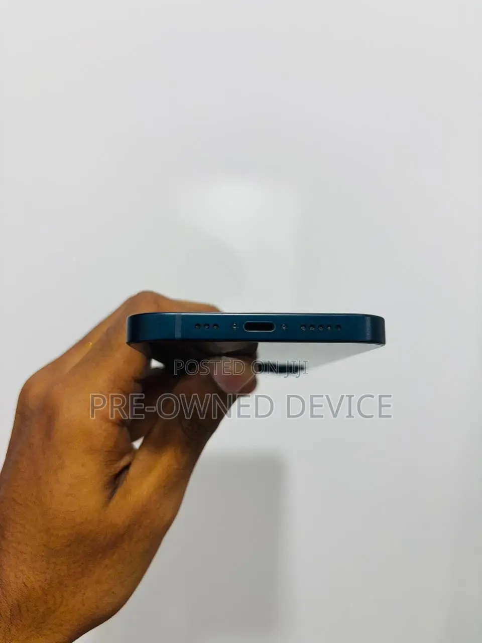 New Apple iPhone 13 256 GB Blue