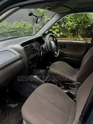 Suzuki Grand Vitara 2000 Green