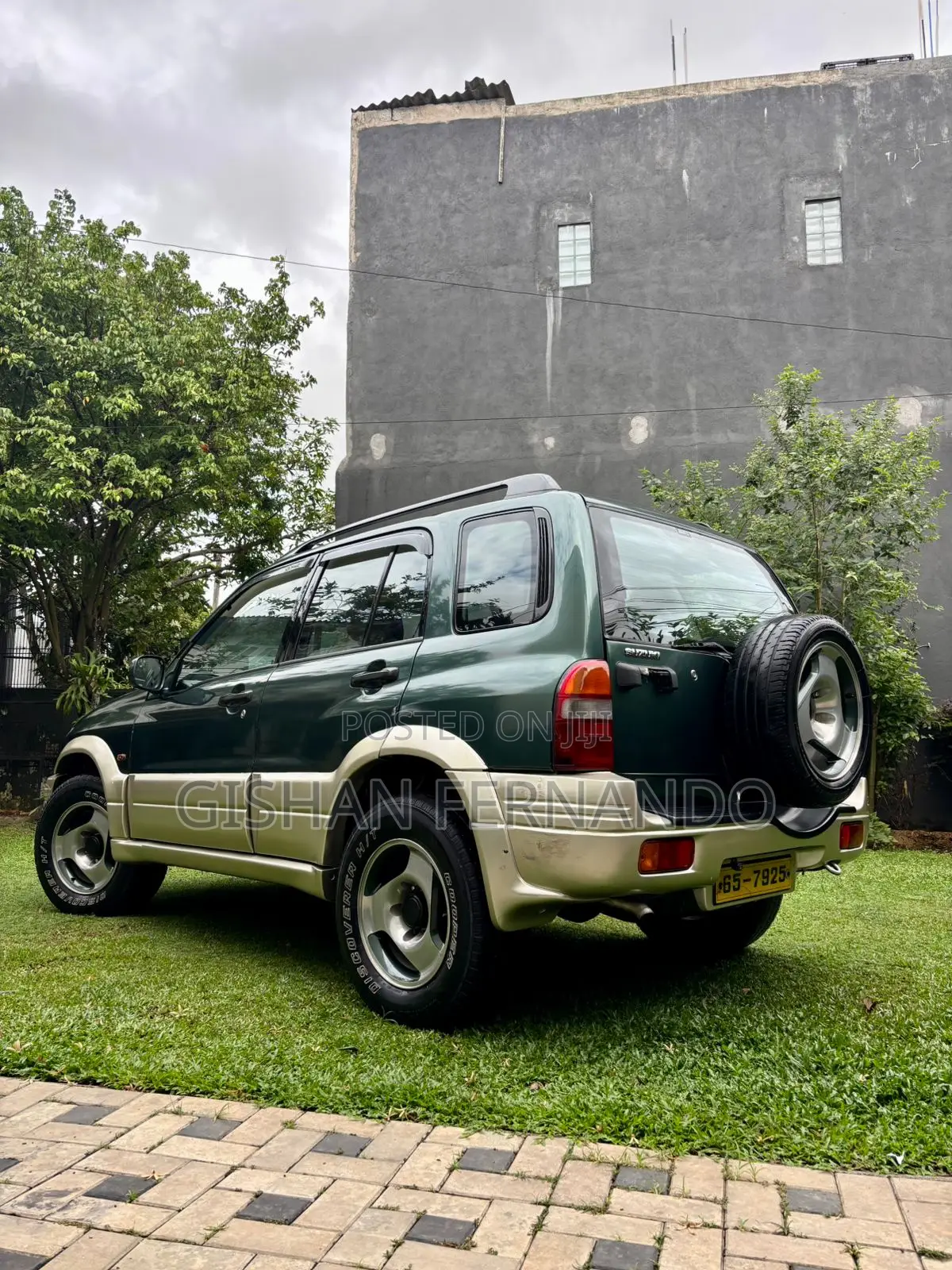 Suzuki Grand Vitara 2000 Green