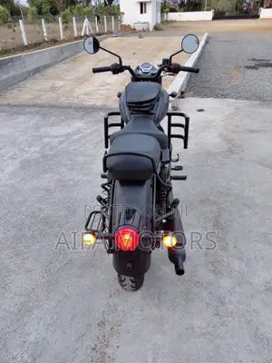 New Royal Enfield Classic 350 2026 Black