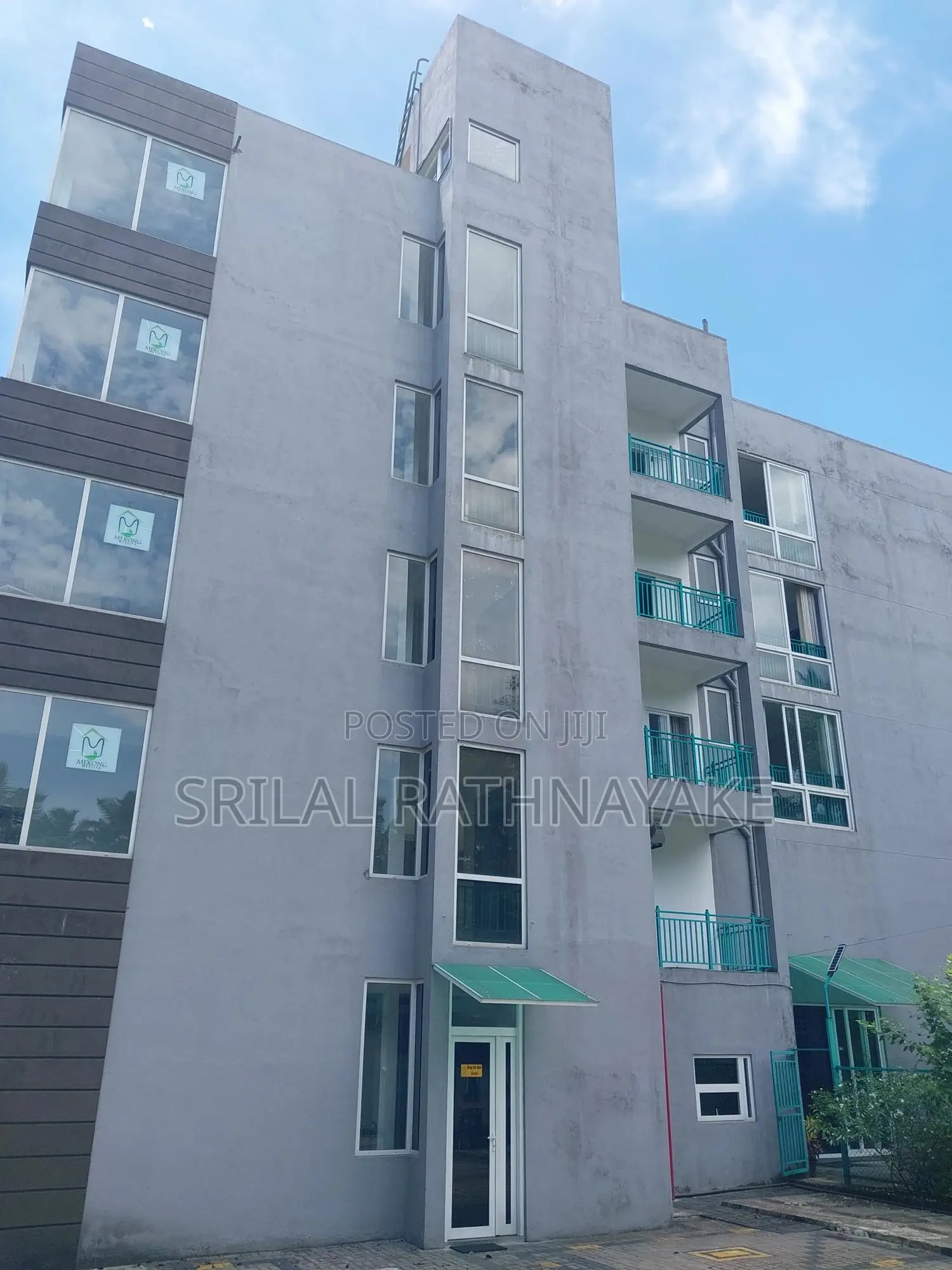 Furnished 16bdrm Apartment in Mekong Metlife, Gampaha City for sale