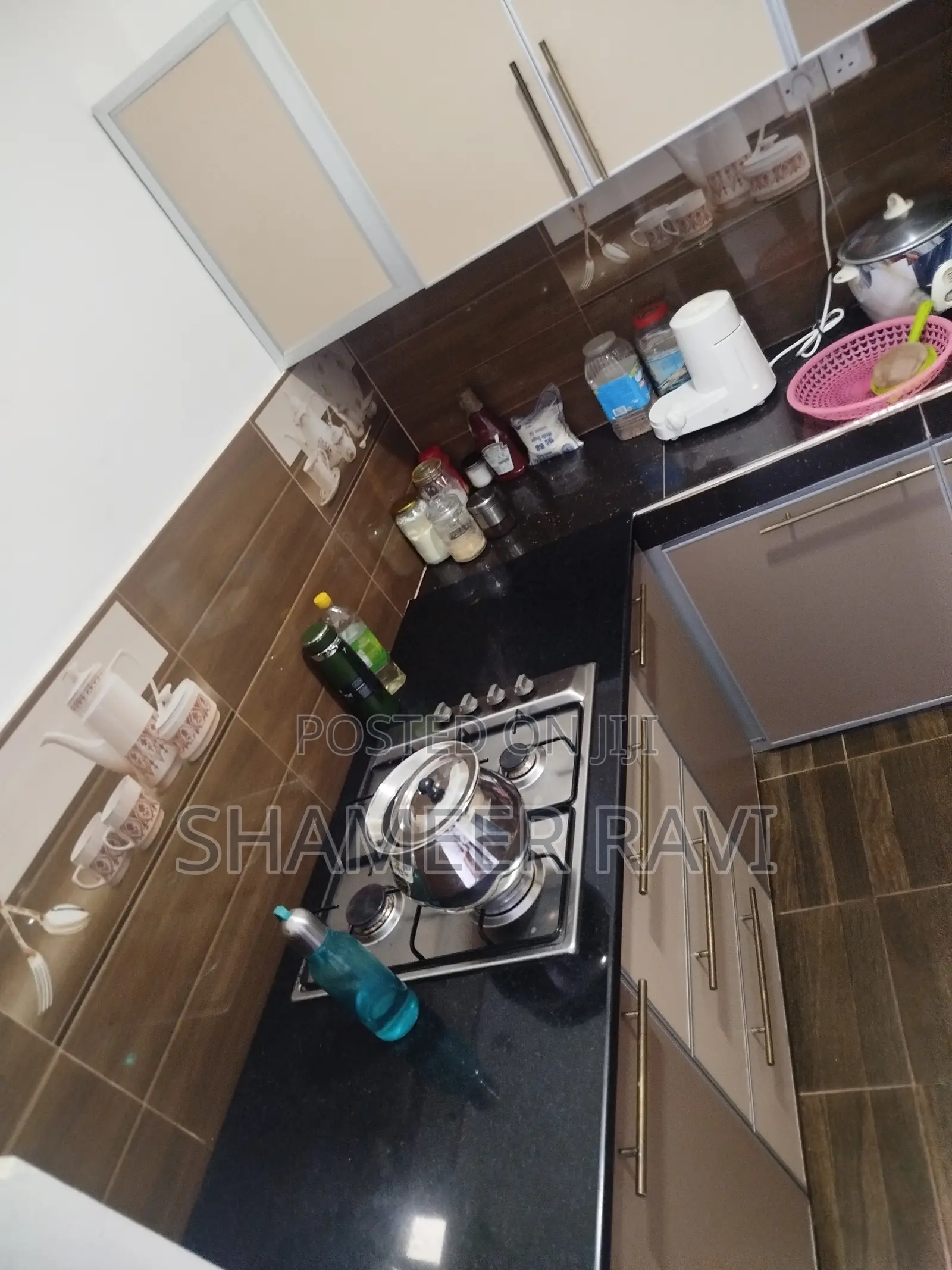 1bdrm Apartment in Colombo City for rent