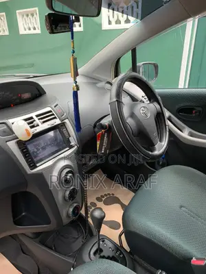 Toyota Vitz 2007 Black