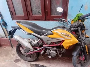Motorcycle 2017 Yellow