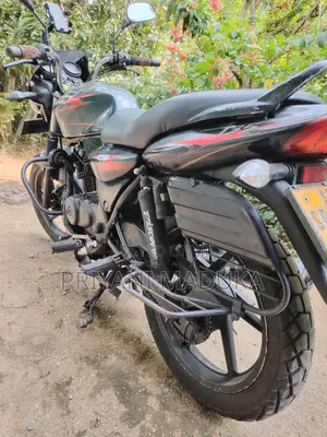 Bajaj Discover 135 2009 Red