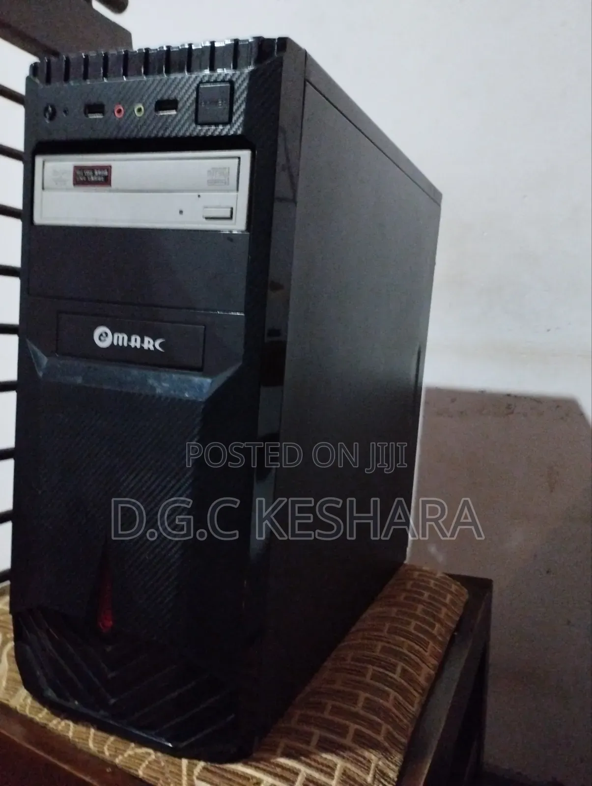 Desktop Computer 8GB Intel Core i3 HDD+SSD 1T