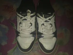 Hodama Shoes