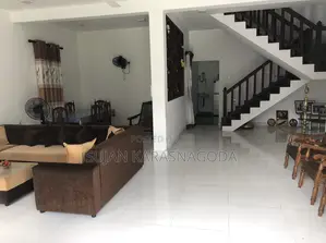 5bdrm House in Araliya Grand Town, Gampaha City for sale