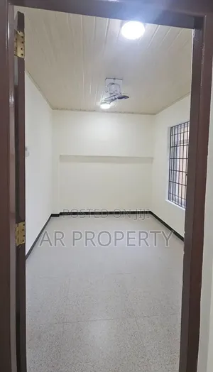 3bdrm House in Colombo City for rent
