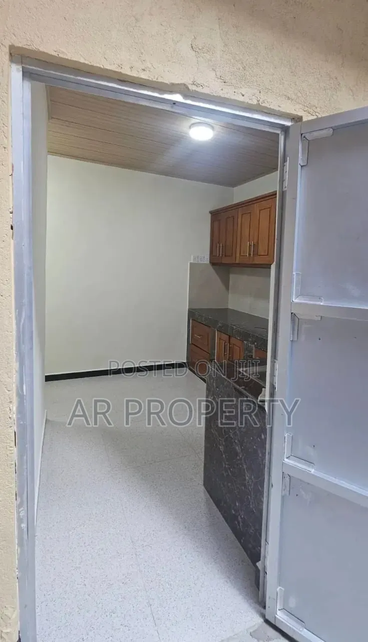 3bdrm House in Colombo City for rent