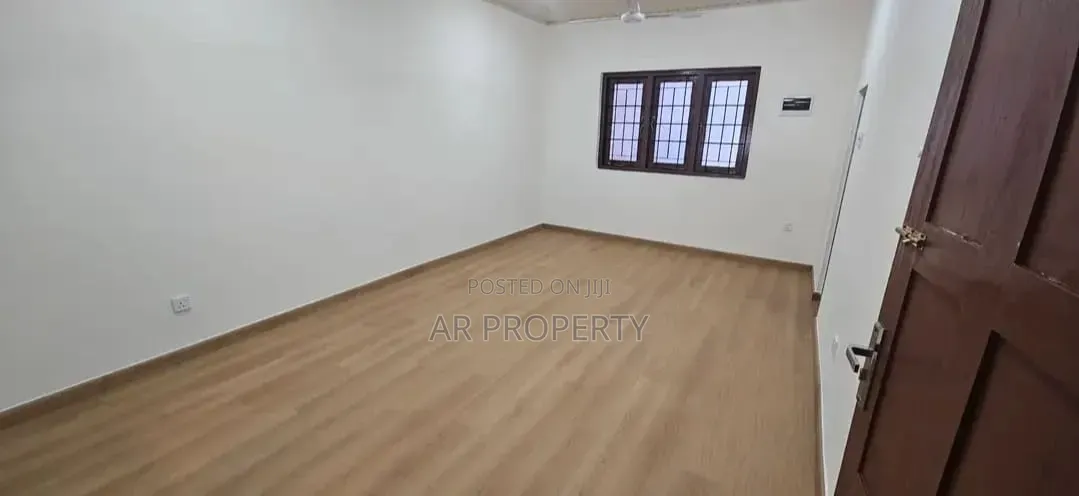 3bdrm House in Colombo City for rent
