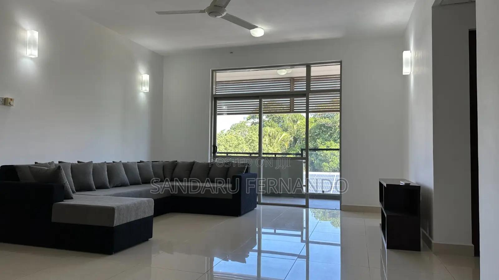 Furnished 3bdrm Apartment in The Heights, Kirulapana for sale