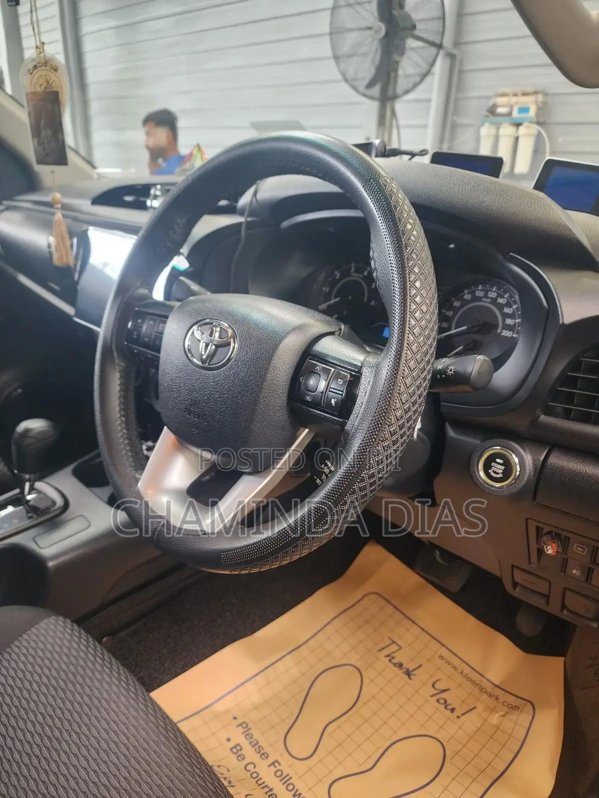 Toyota Hilux 2016 Gray