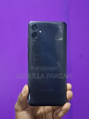 Samsung Galaxy M04 64 GB Black