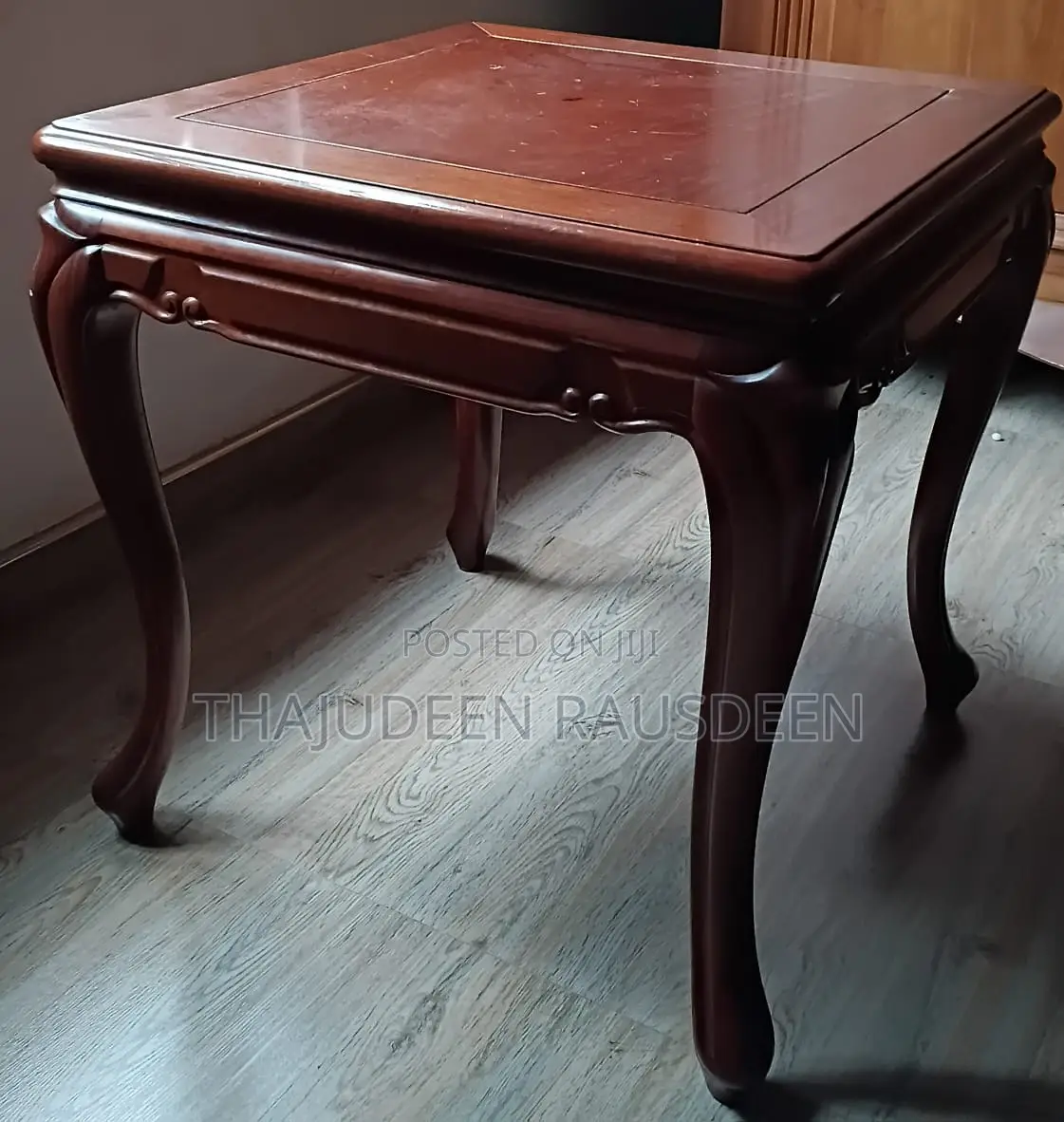Classical Chinese Craftsmanship. ​The Design: "Waisted" Style
