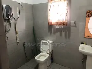 5bdrm House in Araliya Grand Town, Gampaha City for sale