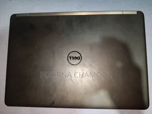 Laptop Dell Latitude 7450 8GB Intel Core i5 SSHD (Hybrid) 128GB