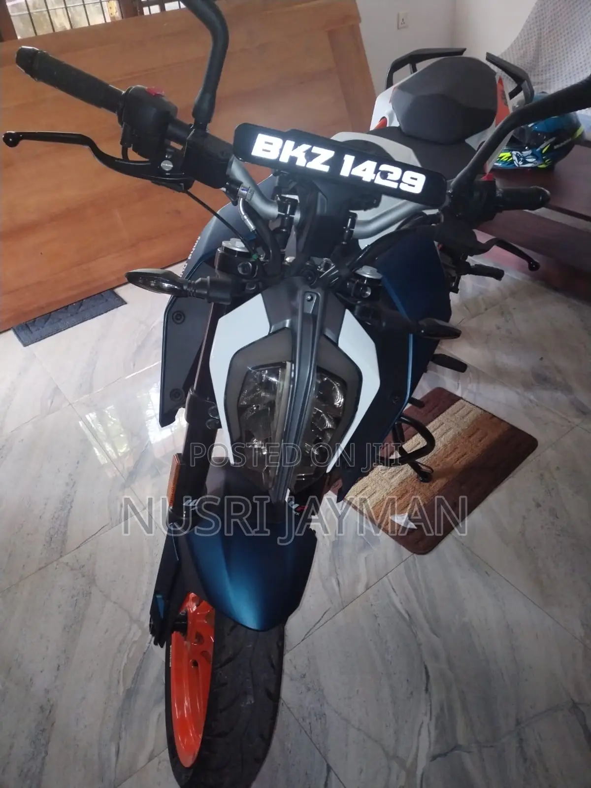 New KTM 2025 Orange