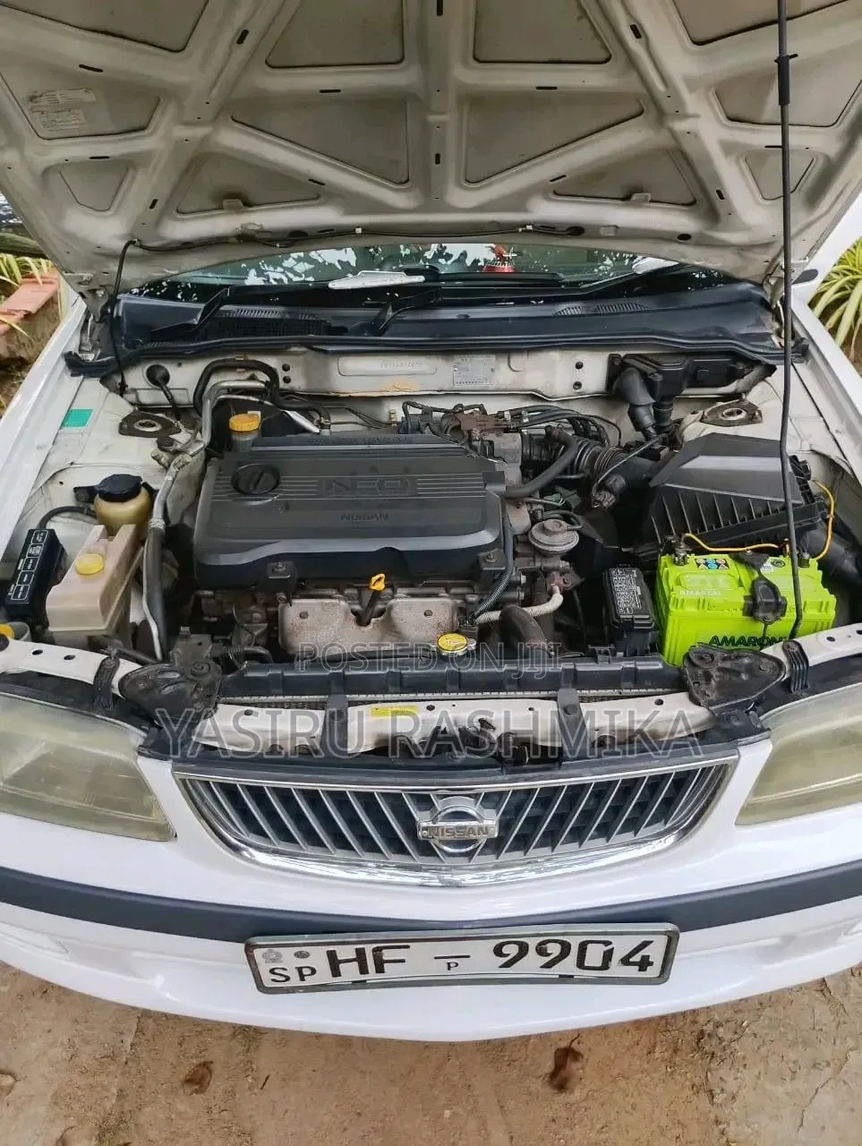 Nissan FB15 2000 White