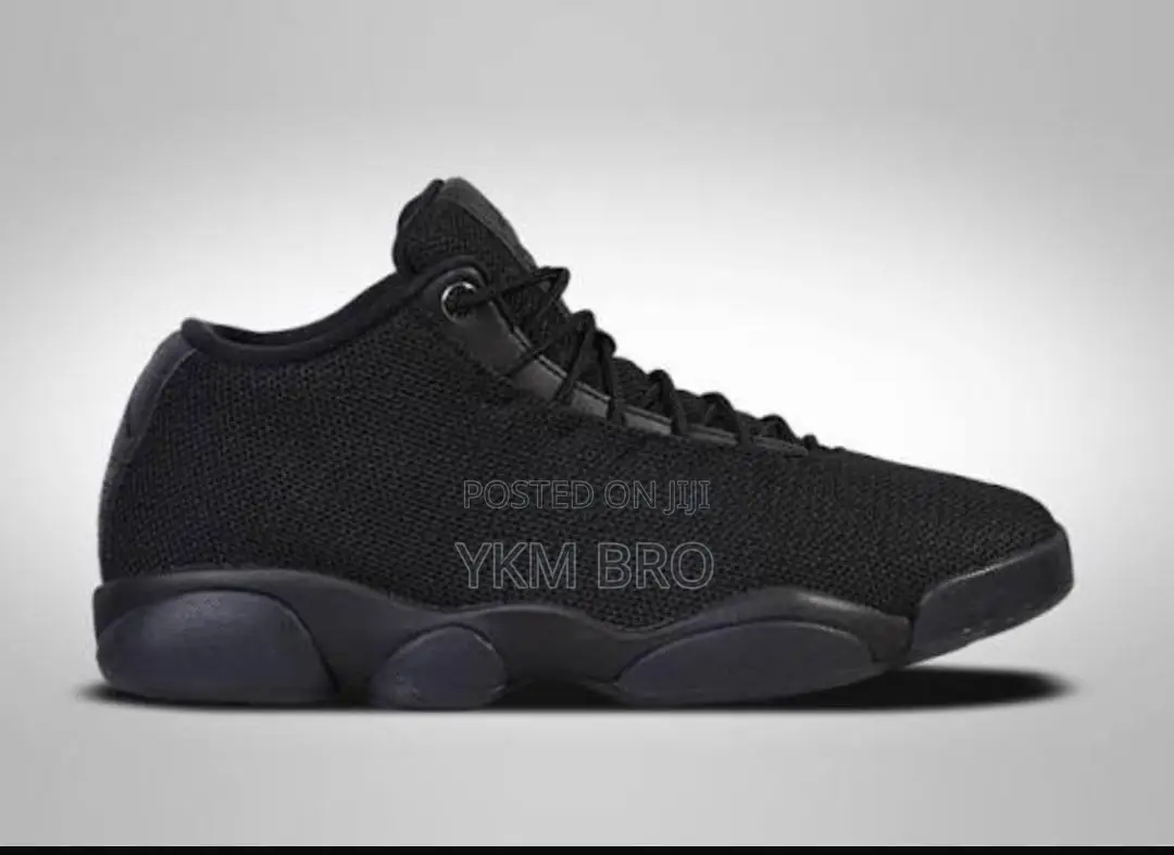 Nike Air Jordon Horizon Low Triple Black