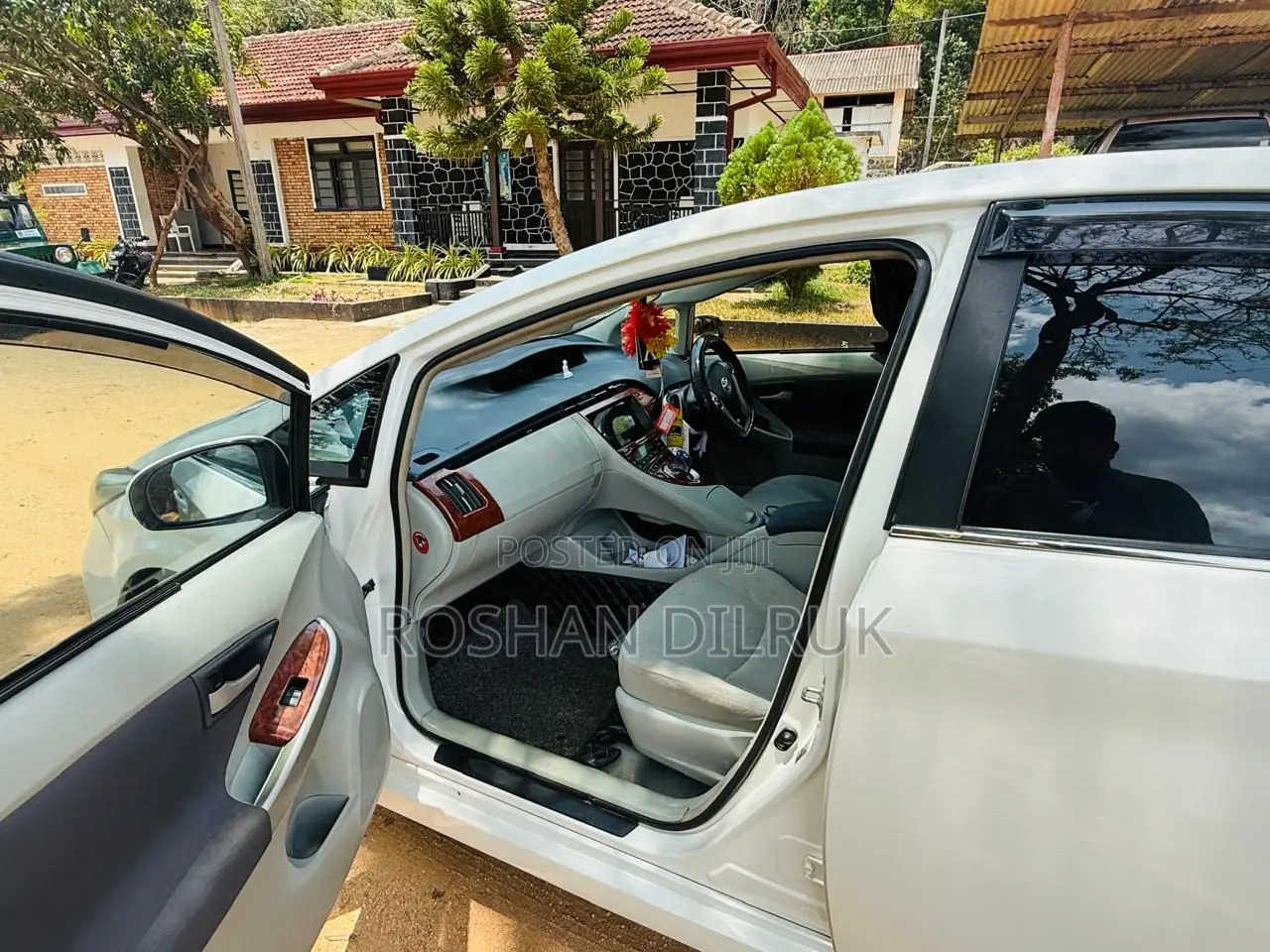 Toyota Prius 2010 Pearl