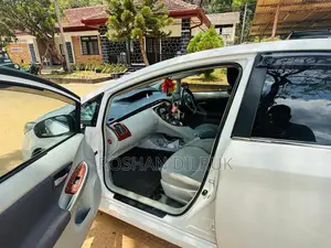 Toyota Prius 2010 Pearl