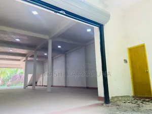 Commercial Building for Sale