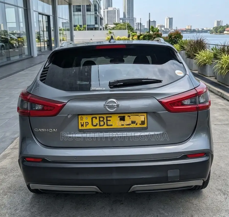 Nissan Qashqai 2018 Gray
