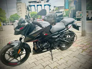 Bajaj Pulsar N160 2025 Black