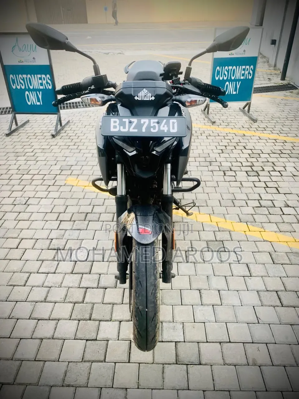 Bajaj Pulsar N160 2025 Black