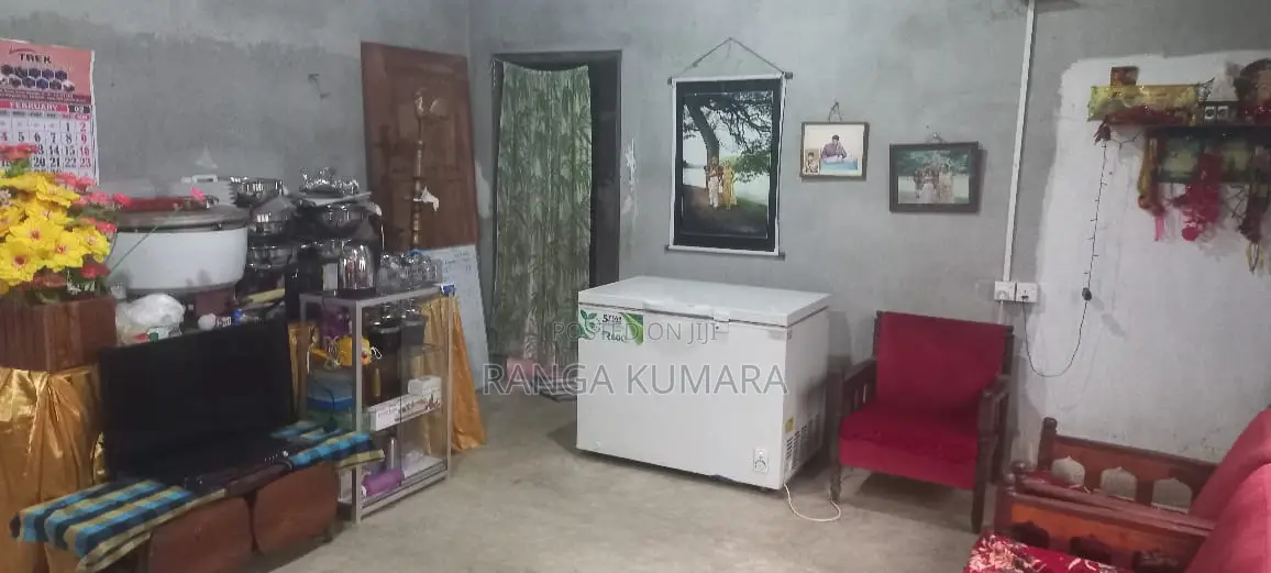 2bdrm House in හොරම්පැල්ල, Minuwangoda for sale