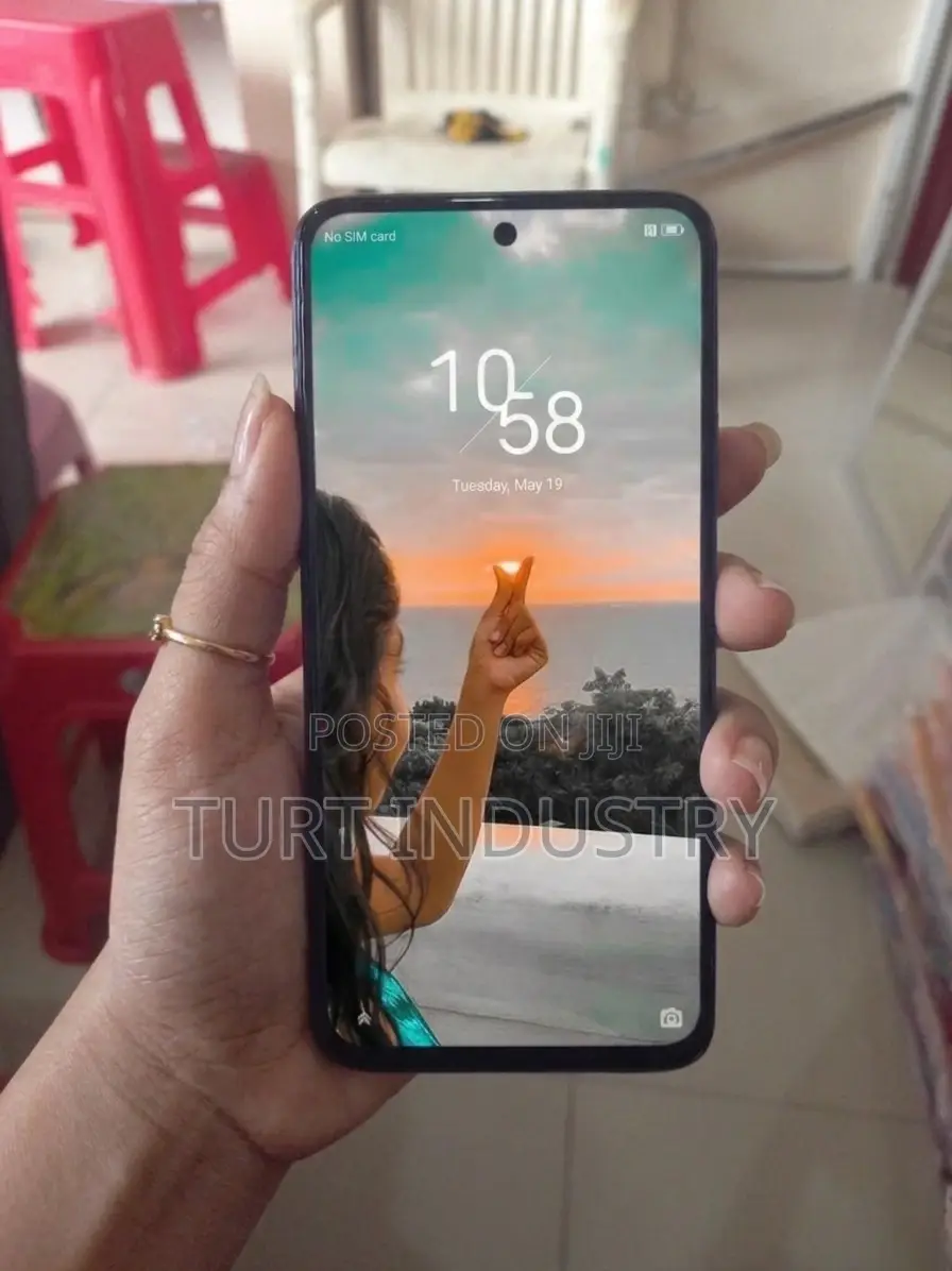 ZTE nubia V60 256 GB Gray