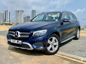 Mercedes-Benz GLC-Class 2016 Blue
