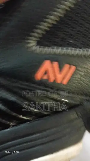Avi Basketball Shoes