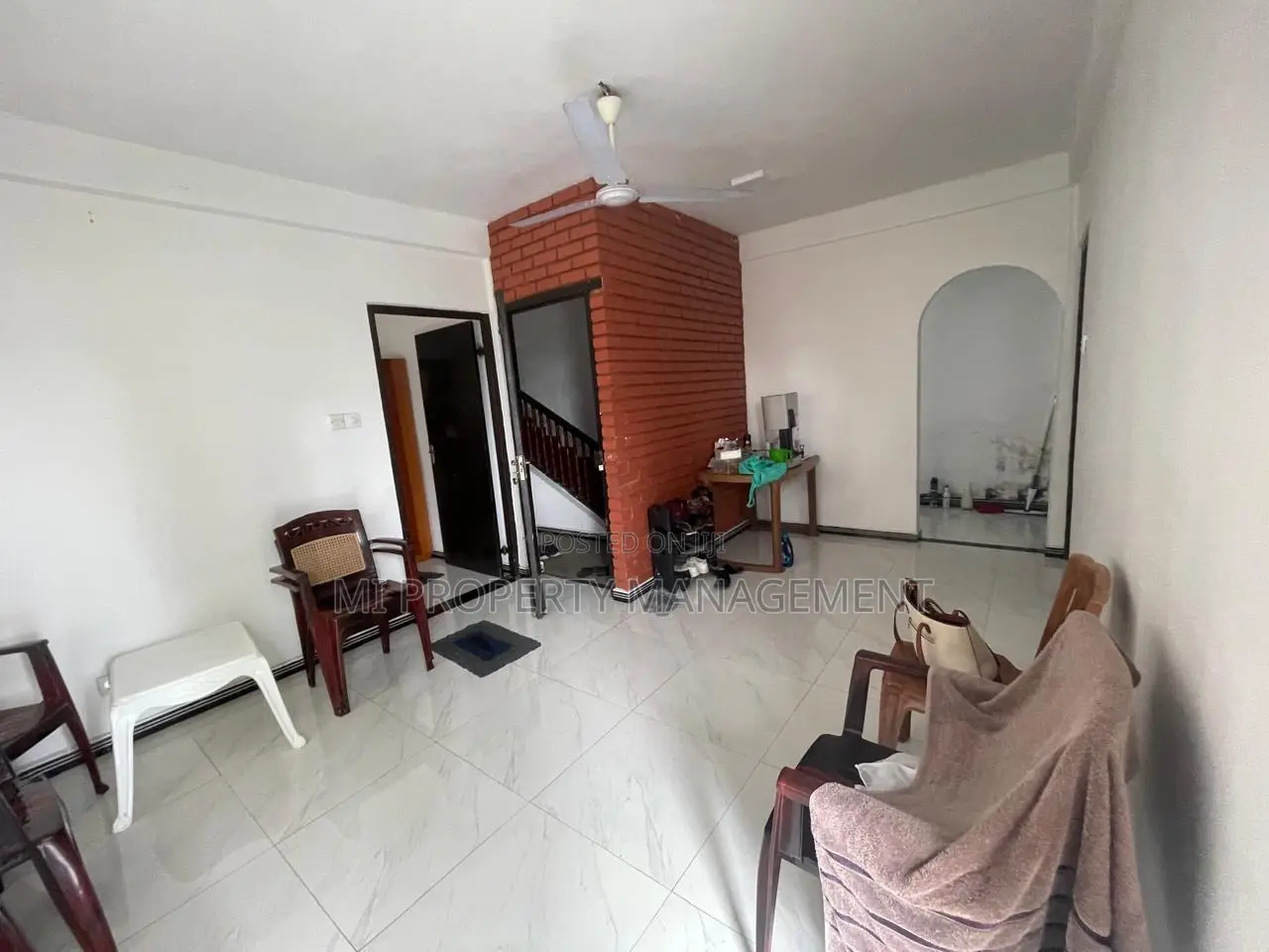 3bdrm House in Mi Properties, Dehiwala for rent