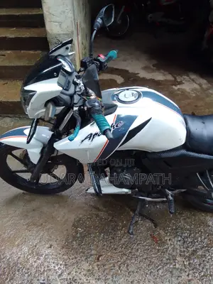 TVS Apache RTR 160 2V 2016 White