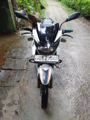 TVS Apache RTR 160 2V 2016 White