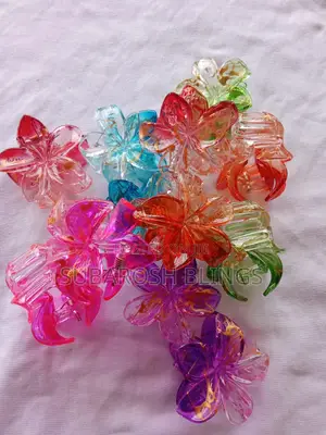 Translucent Flower Hair Claw Clips