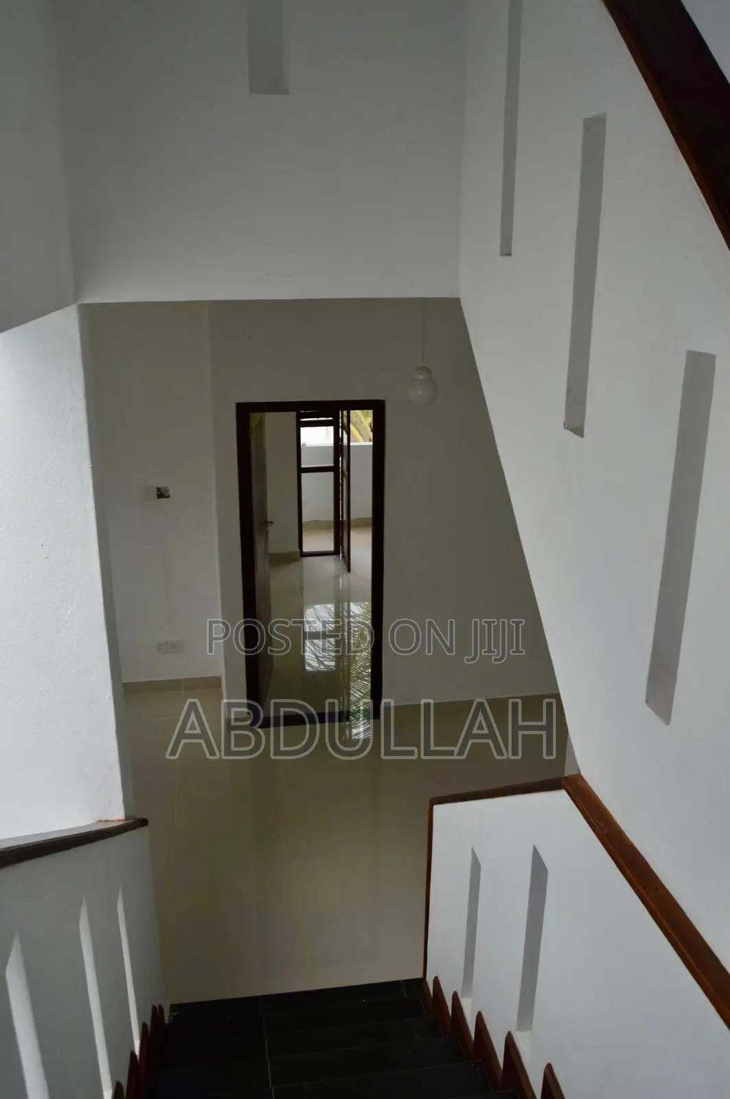 5bdrm House in Dehiwala for rent